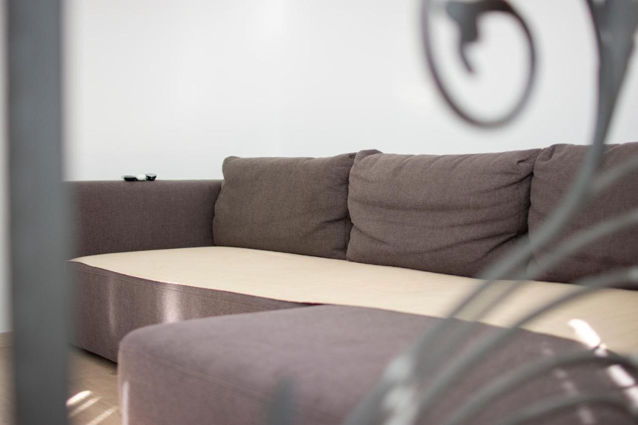 House By The Sea Vigo Apartman *