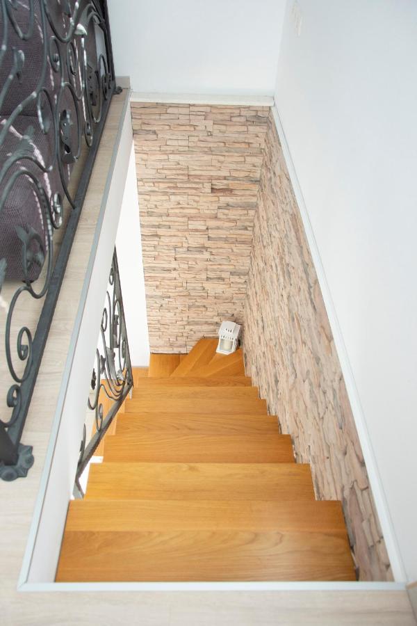 House By The Sea Vigo Apartman Zadar